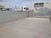 日産アトラス平ボディ小型（2t・3t）[写真14]