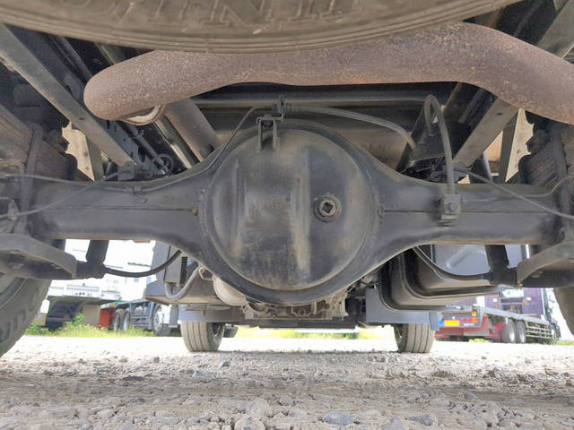 日産アトラス平ボディ小型（2t・3t）[写真22]