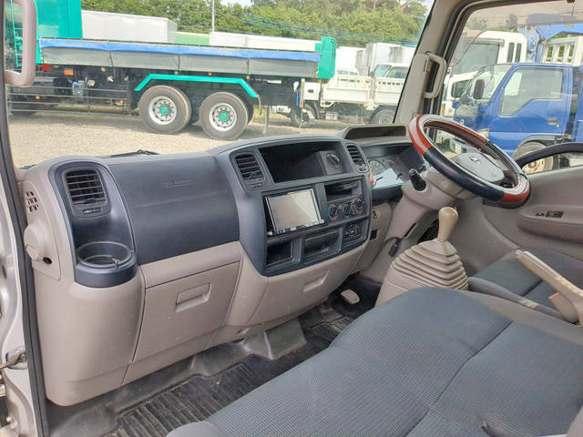 日産アトラス平ボディ小型（2t・3t）[写真27]