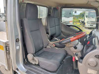 日産アトラス平ボディ小型（2t・3t）[写真30]