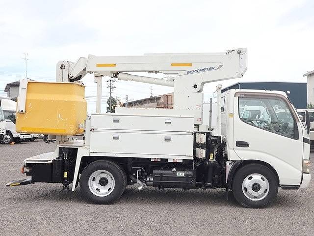 日野デュトロ高所作業車小型（2t・3t）[写真04]