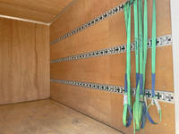 三菱ふそうキャンターアルミバン小型（2t・3t）[写真12]