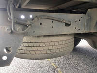 三菱ふそうキャンターガッツ平ボディ小型（2t・3t）[写真16]