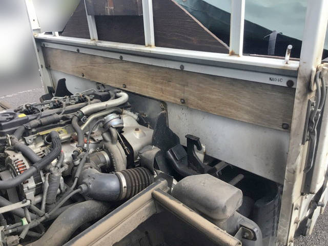 三菱ふそうキャンターガッツ平ボディ小型（2t・3t）[写真20]