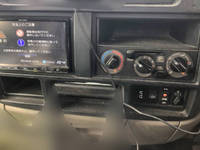 三菱ふそうキャンターガッツ平ボディ小型（2t・3t）[写真31]