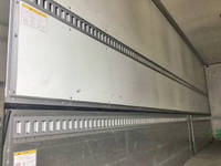 三菱ふそうファイターアルミウイング中型（4t）[写真10]