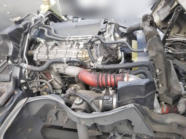 三菱ふそうキャンターアルミバン小型（2t・3t）[写真17]