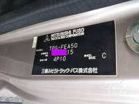 三菱ふそうキャンターアルミバン小型（2t・3t）[写真24]