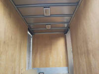 三菱ふそうキャンターアルミバン小型（2t・3t）[写真04]