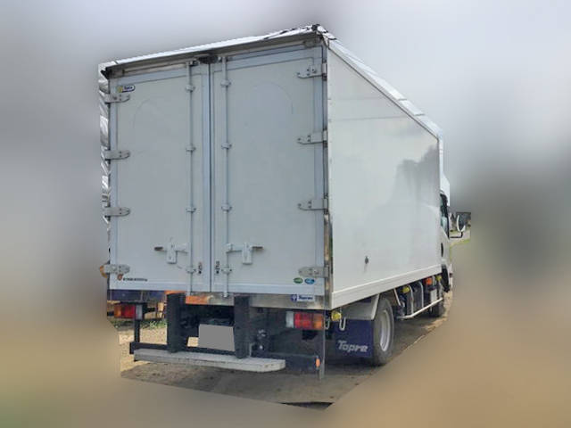 いすゞエルフ冷凍車（冷蔵車）小型（2t・3t）[写真02]