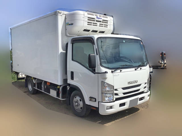 いすゞエルフ冷凍車（冷蔵車）小型（2t・3t）[写真03]