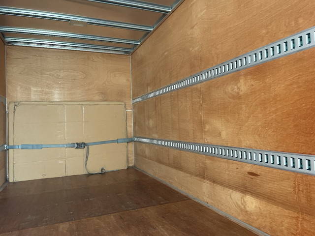 いすゞエルフアルミバン小型（2t・3t）[写真05]