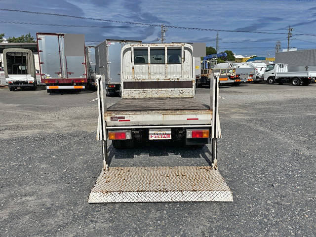 トヨタダイナダブルキャブ（Wキャブ）小型（2t・3t）[写真10]