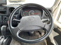 トヨタダイナダブルキャブ（Wキャブ）小型（2t・3t）[写真29]