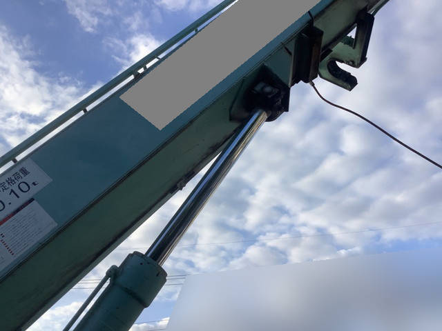 いすゞエルフ穴掘建柱車小型（2t・3t）[写真10]