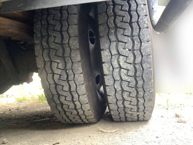 いすゞエルフ穴掘建柱車小型（2t・3t）[写真16]