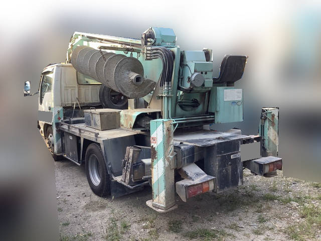 いすゞエルフ穴掘建柱車小型（2t・3t）[写真04]