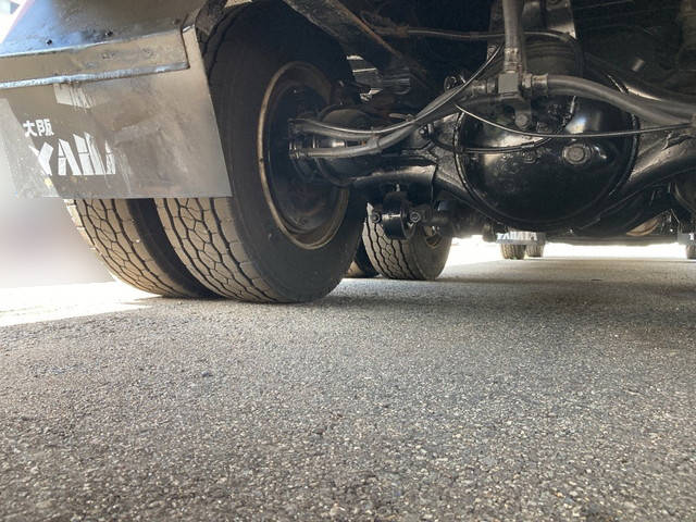 三菱ふそうスーパーグレートアルミブロック大型（10t）[写真10]