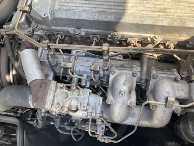 三菱ふそうスーパーグレートアルミブロック大型（10t）[写真16]