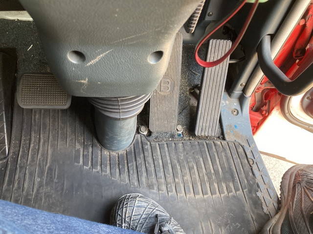 三菱ふそうスーパーグレートアルミブロック大型（10t）[写真22]