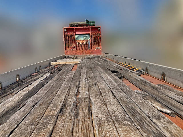 三菱ふそうスーパーグレートアルミブロック大型（10t）[写真06]