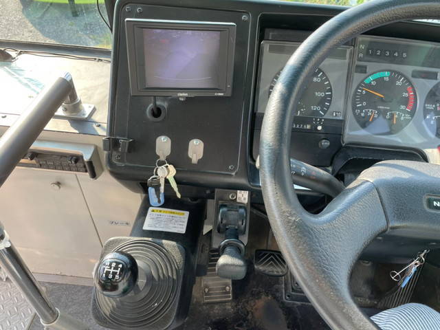 UDトラックスその他の車種バス[写真09]