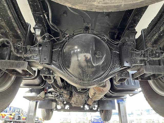 日野デュトロ高所作業車小型（2t・3t）[写真17]