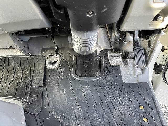 日野デュトロ高所作業車小型（2t・3t）[写真31]