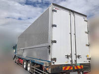 三菱ふそうスーパーグレートアルミウイング大型（10t）[写真02]