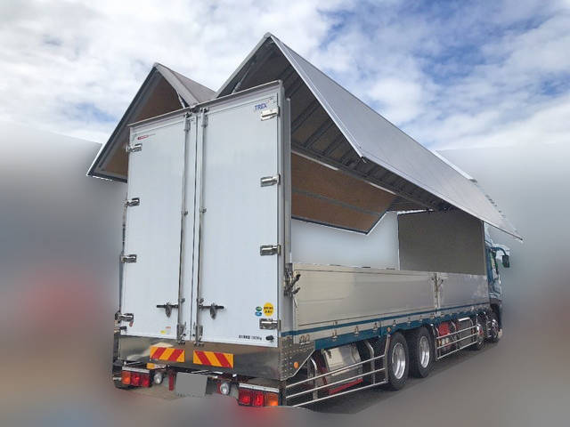 三菱ふそうスーパーグレートアルミウイング大型（10t）[写真04]