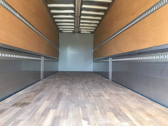 三菱ふそうスーパーグレートアルミウイング大型（10t）[写真07]