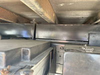 UDトラックスコンドルクレーン4段増トン（6t・8t）[写真22]