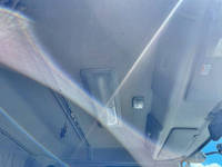 UDトラックスコンドルクレーン4段増トン（6t・8t）[写真33]