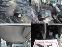 三菱ふそうキャンター平ボディ小型（2t・3t）[写真17]