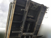 いすゞエルフローダーダンプ小型（2t・3t）[写真10]