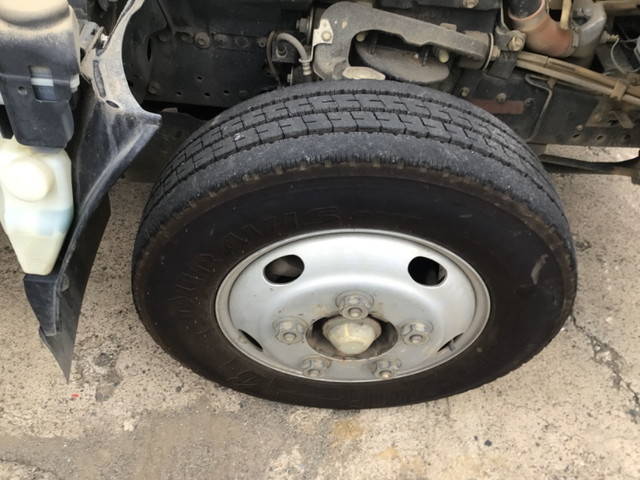 いすゞエルフローダーダンプ小型（2t・3t）[写真13]