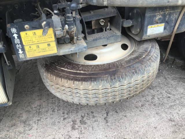 いすゞエルフローダーダンプ小型（2t・3t）[写真14]