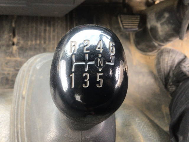 いすゞエルフローダーダンプ小型（2t・3t）[写真21]