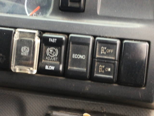 いすゞエルフローダーダンプ小型（2t・3t）[写真23]