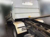 いすゞエルフローダーダンプ小型（2t・3t）[写真09]