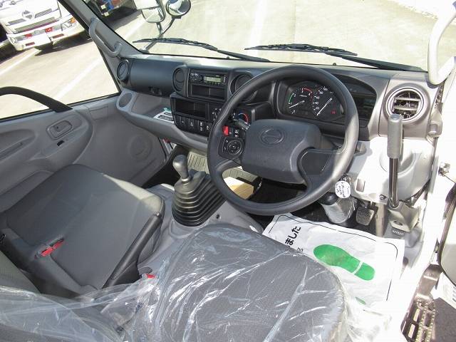 日野デュトロミキサー車（コンクリートミキサー）小型（2t・3t）[写真15]