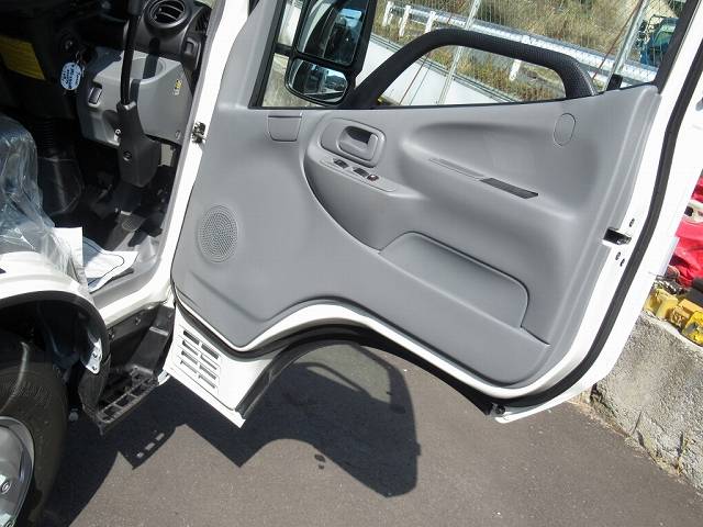 日野デュトロミキサー車（コンクリートミキサー）小型（2t・3t）[写真19]