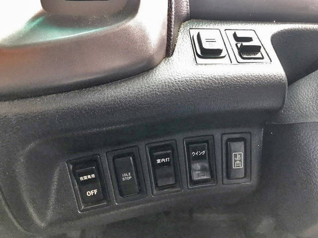 日野レンジャーアルミウイング中型（4t）[写真30]