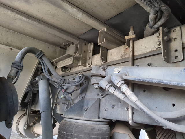 日野プロフィアアルミウイング大型（10t）[写真24]