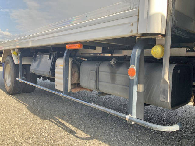日野デュトロ冷凍車（冷蔵車）小型（2t・3t）[写真19]