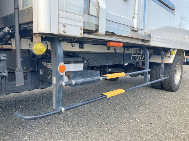 日野デュトロ冷凍車（冷蔵車）小型（2t・3t）[写真20]