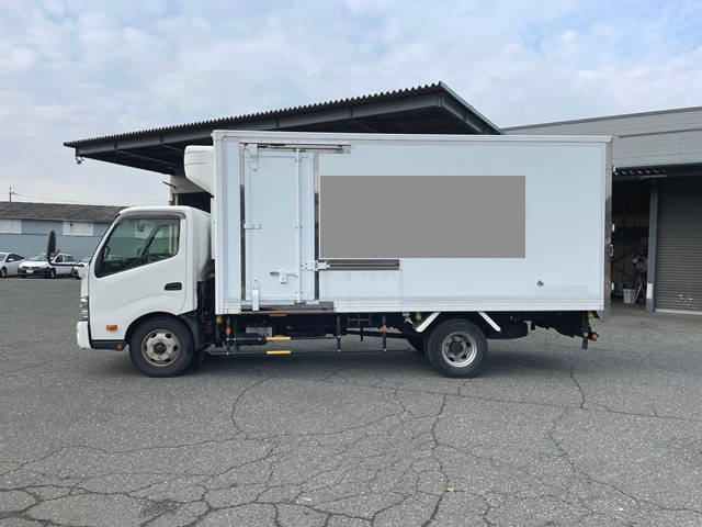 日野デュトロ冷凍車（冷蔵車）小型（2t・3t）[写真05]