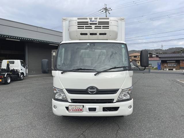 日野デュトロ冷凍車（冷蔵車）小型（2t・3t）[写真08]