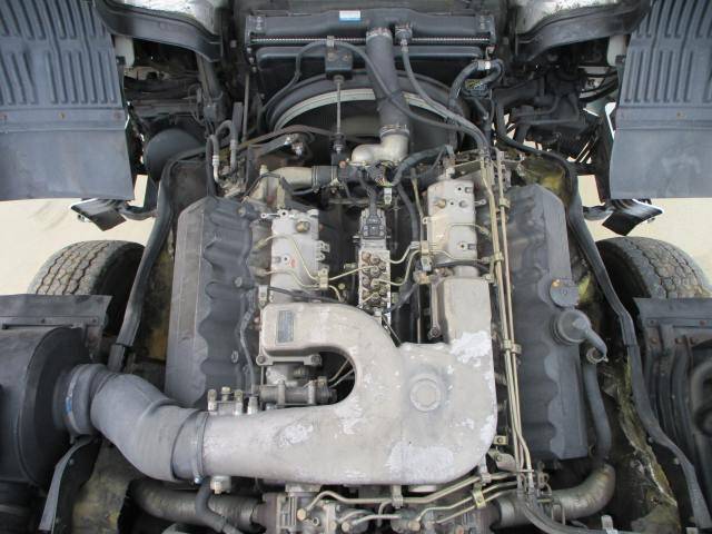 三菱ふそうスーパーグレートアルミブロック大型（10t）[写真17]