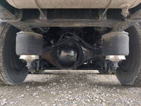 いすゞギガアルミウイング大型（10t）[写真22]